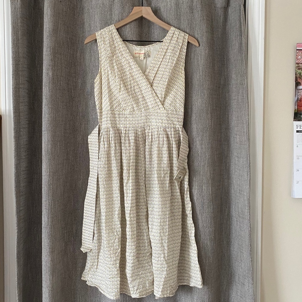 Vintage 1980s Beth Jordan White Floral Belted Pleated Dress - Picture 5 of 11